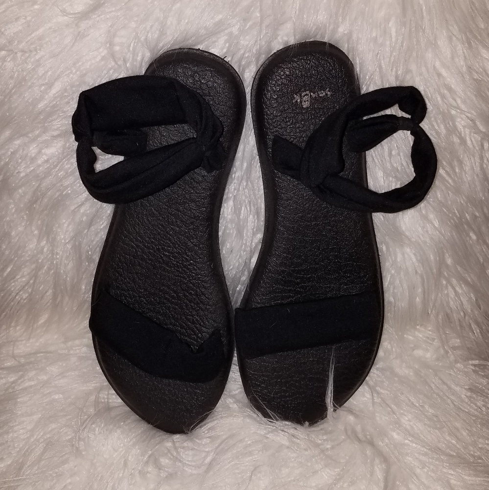 😎Sanuk sandals😎